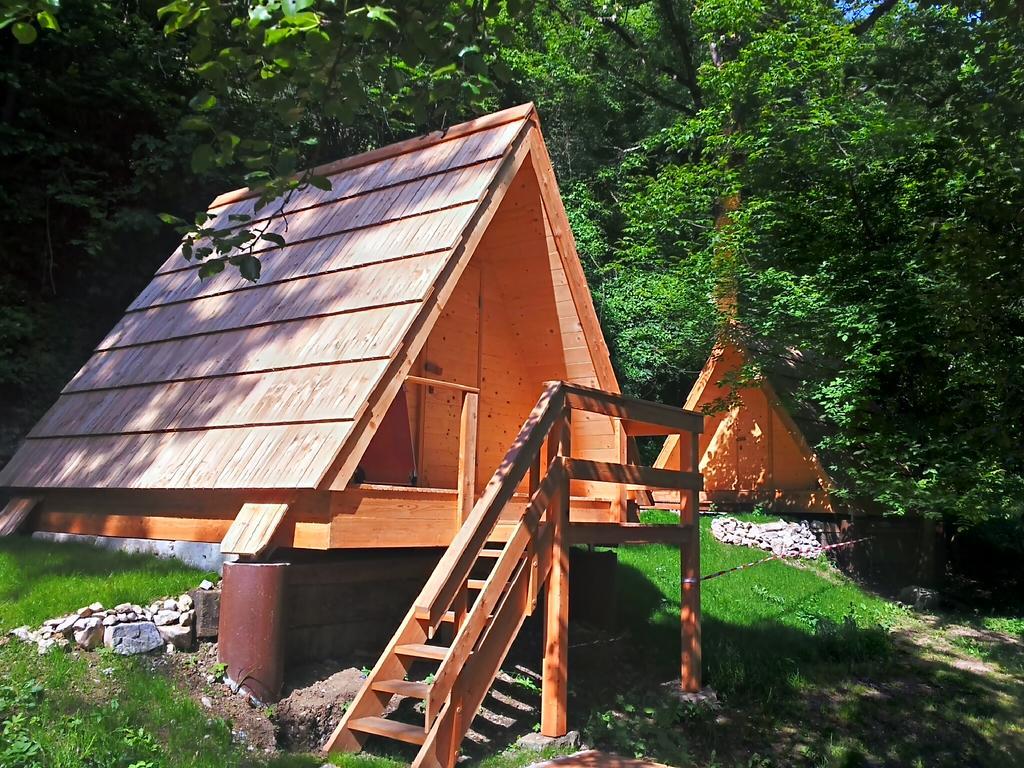 Glamping Zlata Ribica Ξενοδοχείο Idrija pri Baci Εξωτερικό φωτογραφία